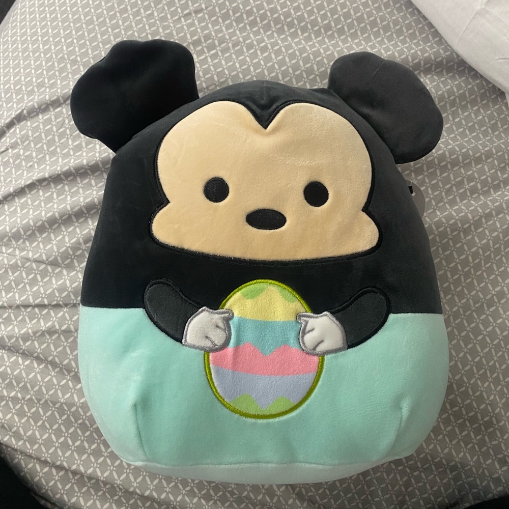 mickey mouse easter squishmallow 🖤💙